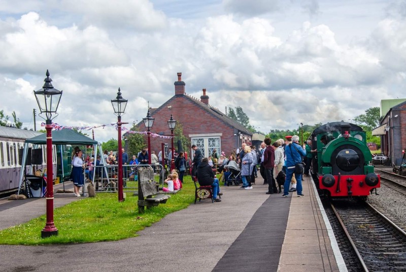 Brownhills West Station