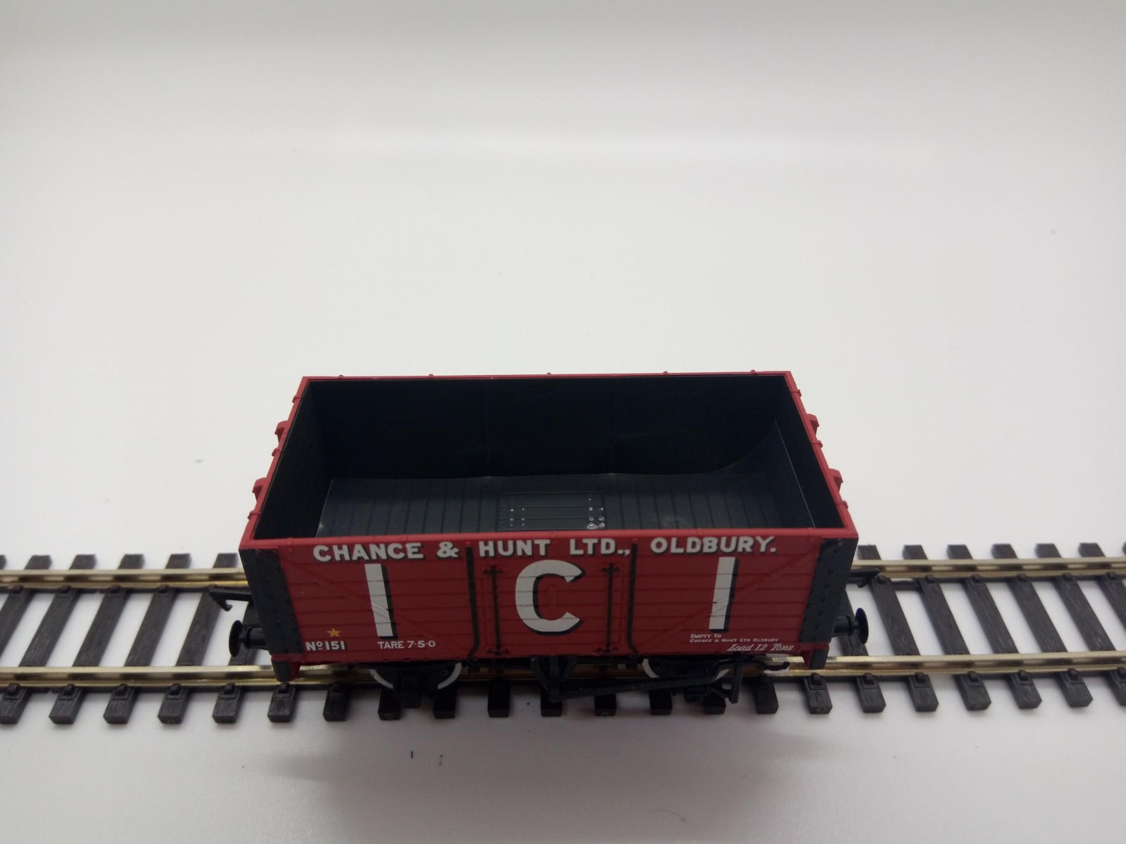 7 Plank Wagon I.C.I Chance & Hunt ltd